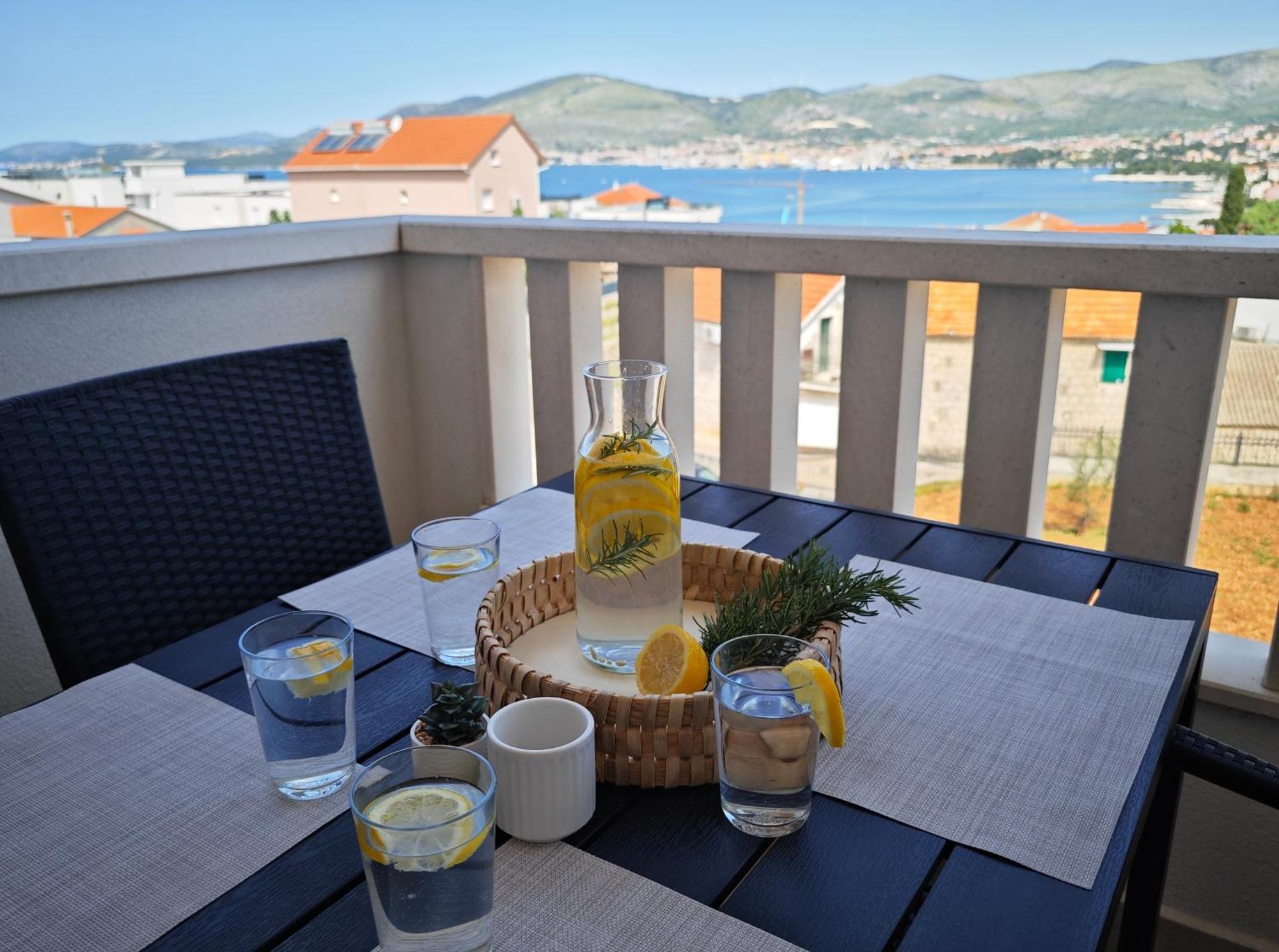 Villa Toncica Trogir Eksteriør billede